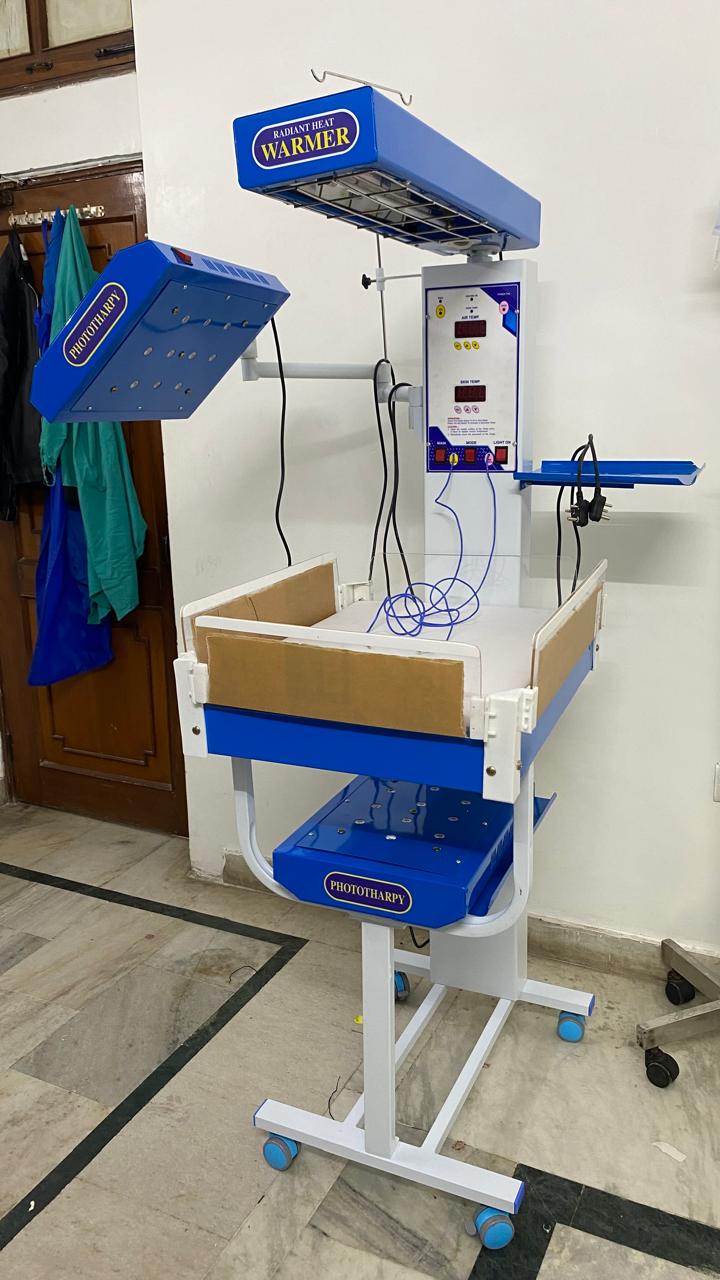 Radiant Heat Warmer With LED Phototherapy